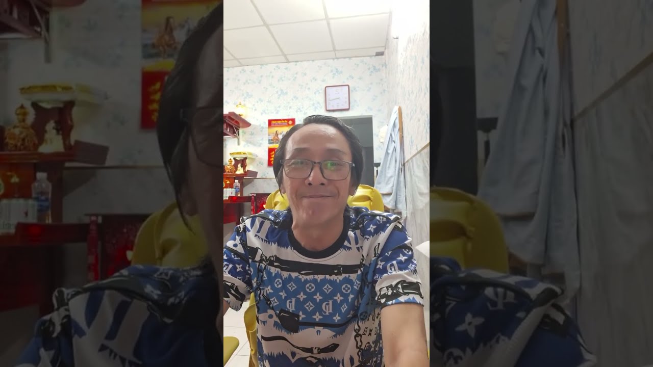 NGHỆ SĨ TIỂU LINH đang phát trực tiếp!