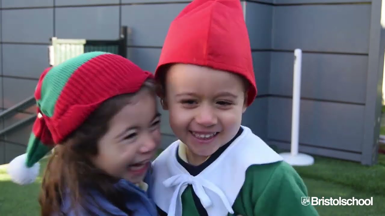 Feliz Navidad 2022 desde Colegio Bristol.