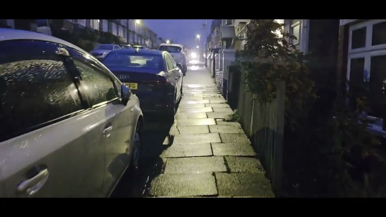 Private single room near station & town centre, 54 Kingston Road, Luton, LU2 7SA   04 02 2026