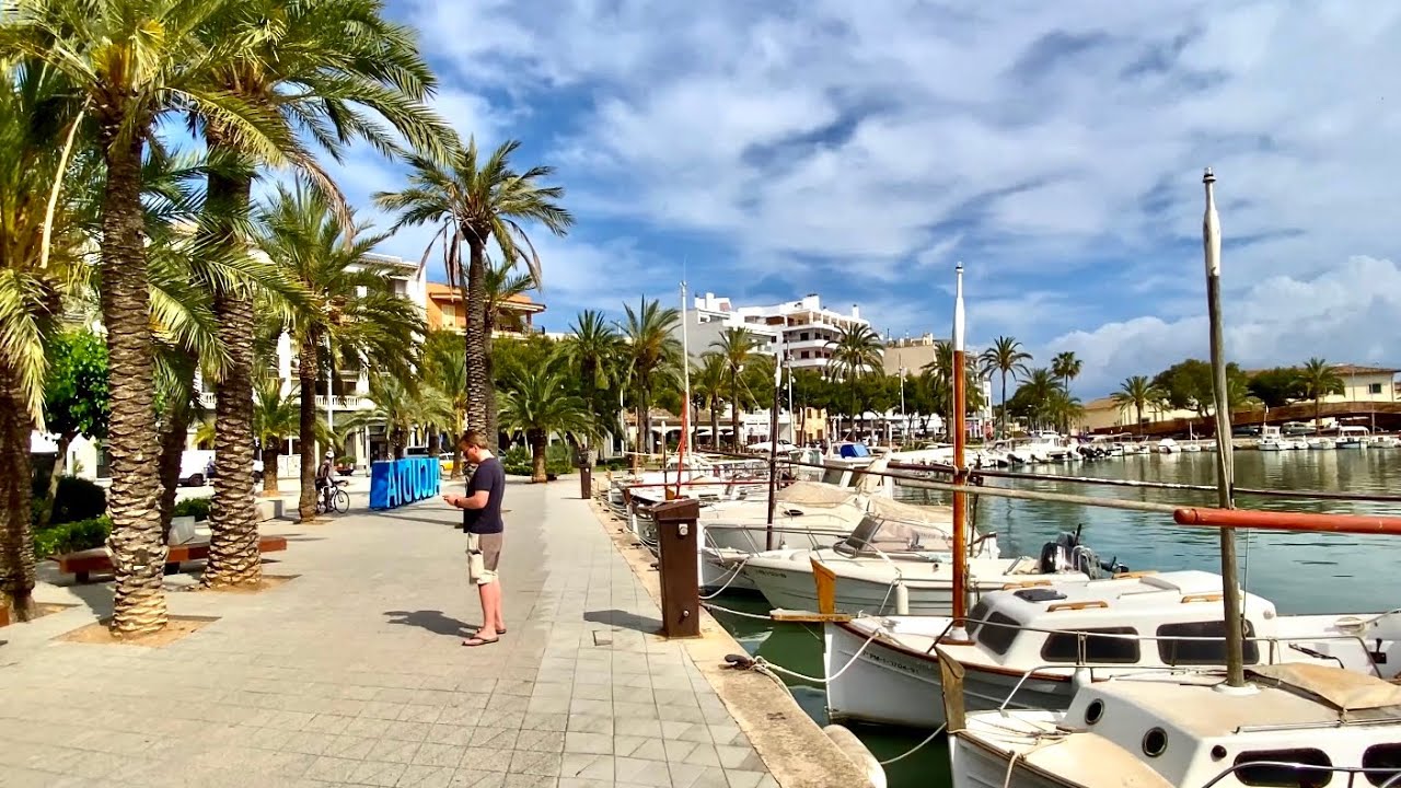 Port de Alcudia 🩵 Mallorca 🇪🇸 langer Sand Strand 🌴 Top Touristen Ort 🩵 warmes Meer ☀️🏖 Gastro
