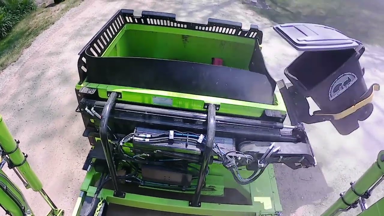 Garbage Man GoPro: Brand New Curotto Can on Recycle Toters
