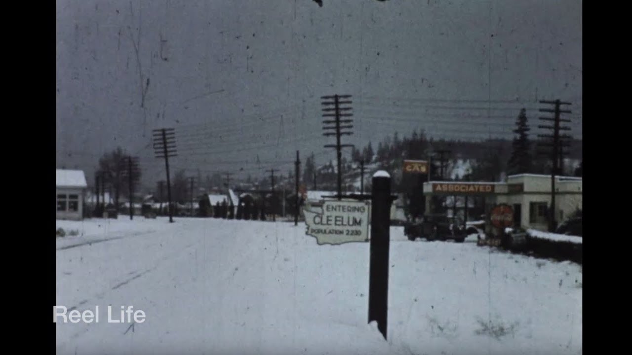 1943, Life in wartime, winter in rural Washington State, Cle Elum, Washington State