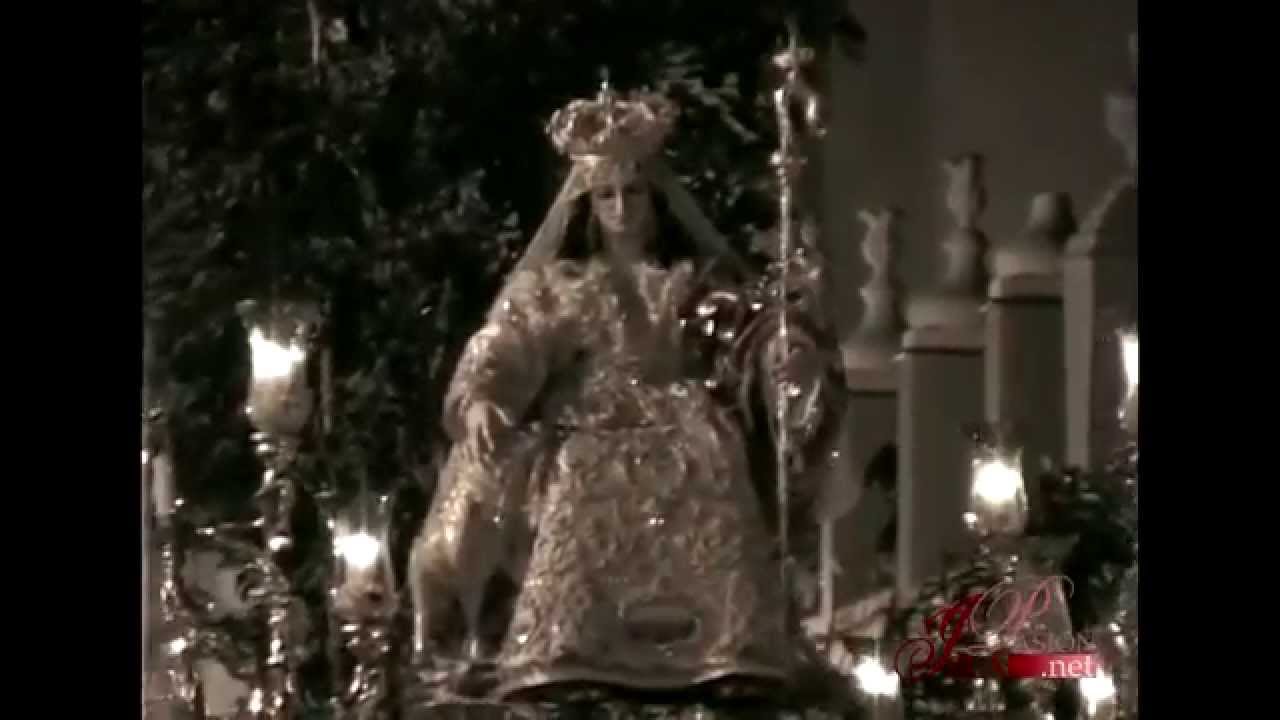 Coronación Canónica y salida extraordinaria de la Divina Pastora de las Almas de San Fernando - 2004