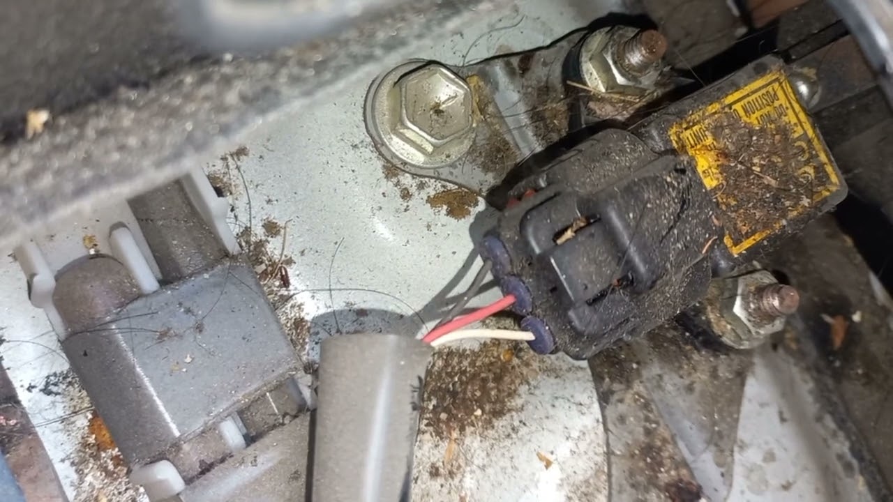 #Toyota Vitz #Vibration Engine sign ON Code p1589 And Zero Point Calibration of Acceleration Sensor