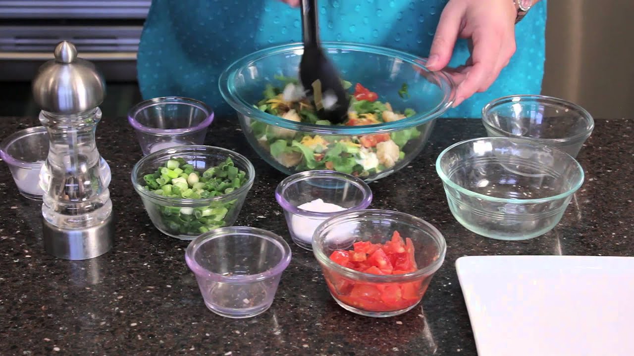 Crispy Chicken Bacon Ranch Salad : Chicken Salad Recipes