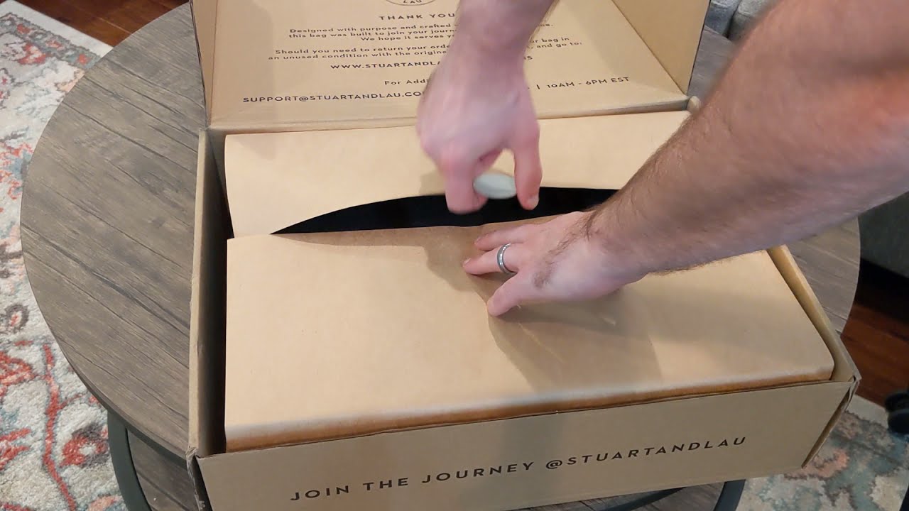 Stuart & Lau: The Carry Briefcase Double, Black on Black