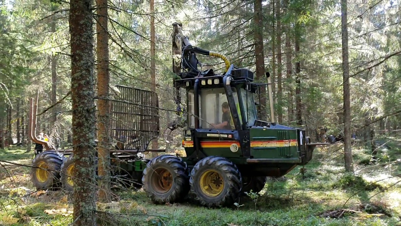 ÖSA FMG 678, Skogens Veteraner, Källhults Bygdegård, Dalskog utanför Mellerud hösten 2019.
