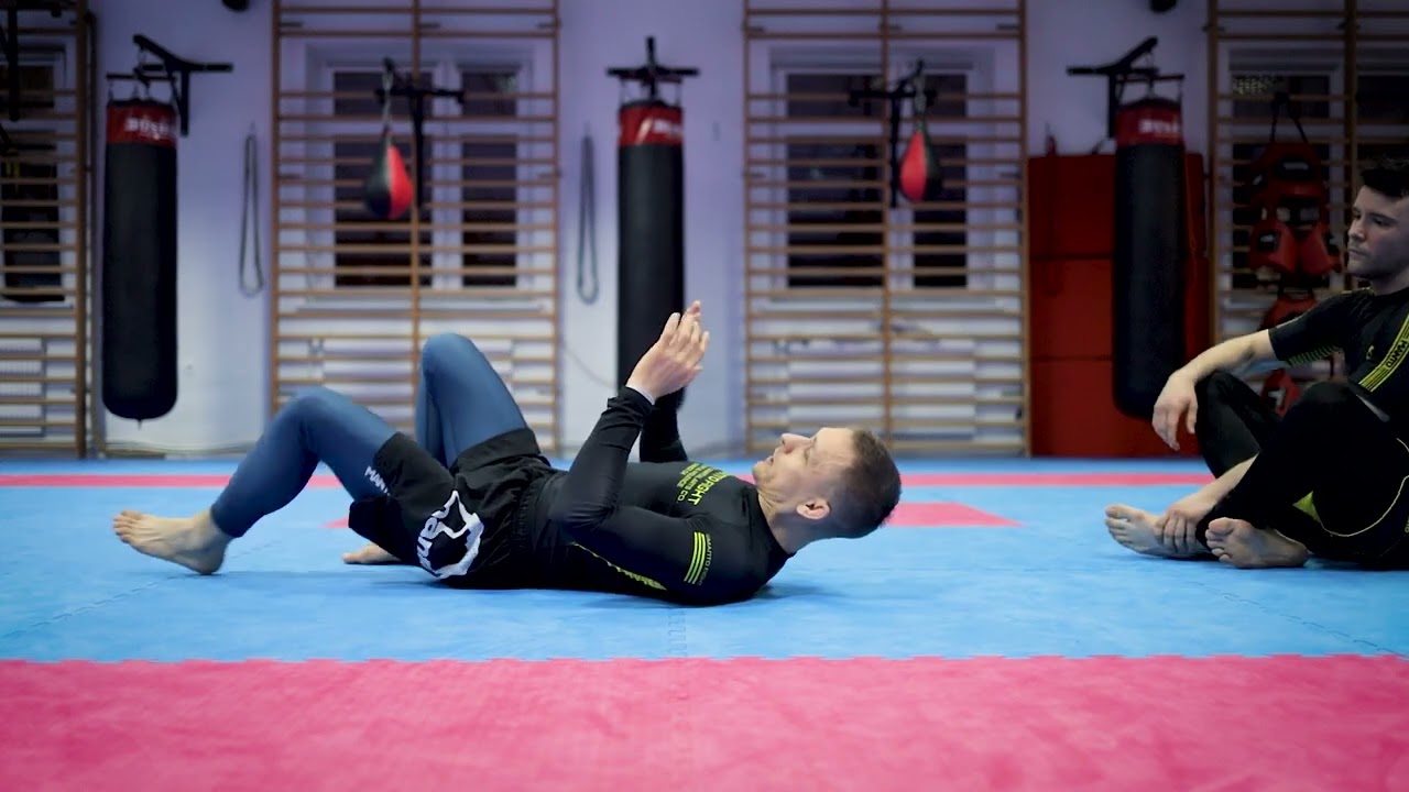 Ucieczka z dosiadu bez użycia siły - Invisible Jiu Jitsu | Technika BJJ NO-GI MMA