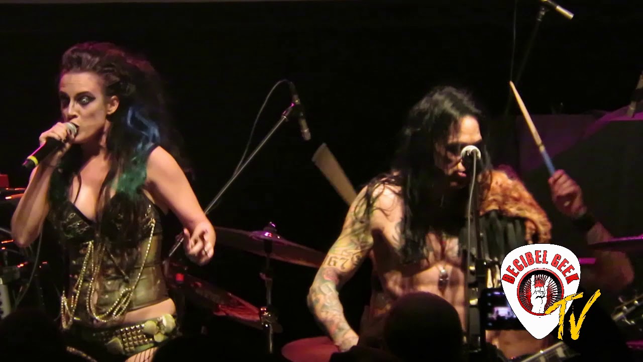 Beasto Blanco - Machine Girl: Live at Magic City Casino in Miami, FL.