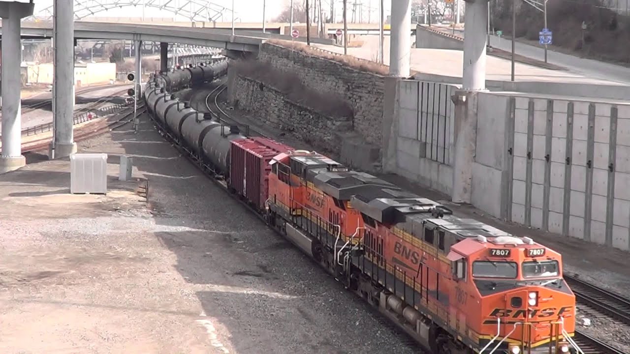 Railfanning 2/22/14 - West Bottoms