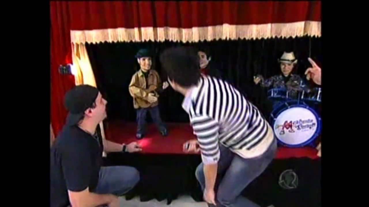 Luan Santana com Marionetes Guarujá