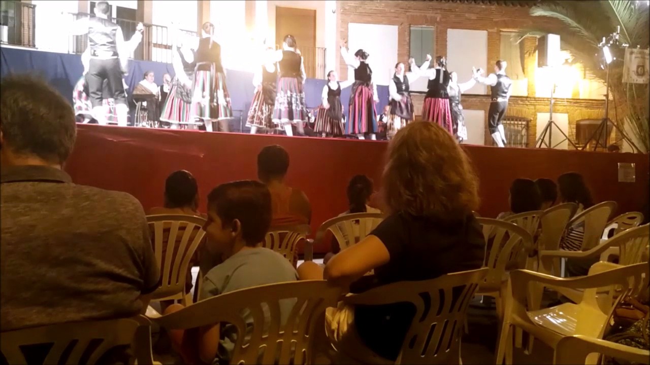 Fandango de Pedro Muñoz Coros y Danzas María José Melero