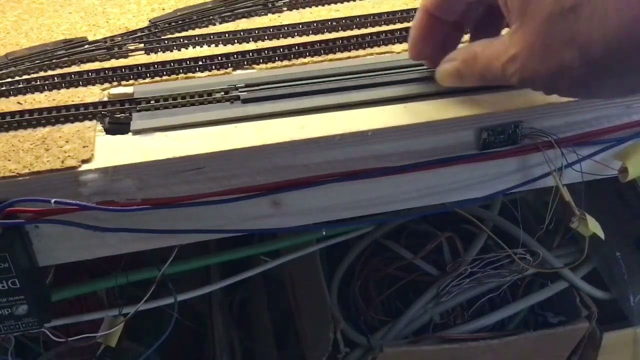 Modelleisenbahn Reinigung der Räder