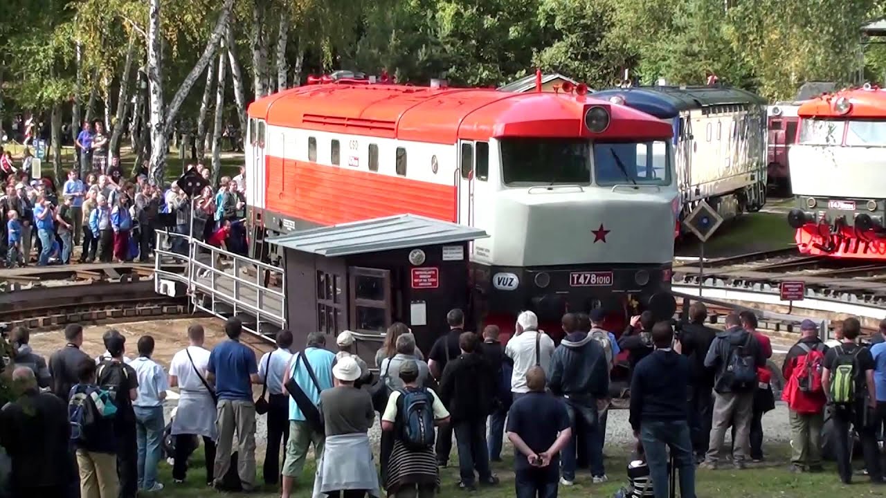 Setk&aacute;n&iacute; lokomotiv řady T478.1, T478.2 a 749, 13 a 14. 9. 2013