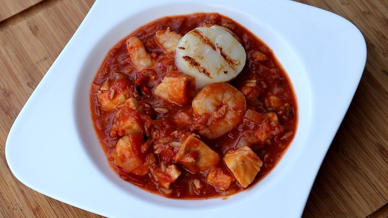 Fisch Garnelen Eintopf aus dem Dutch Oven