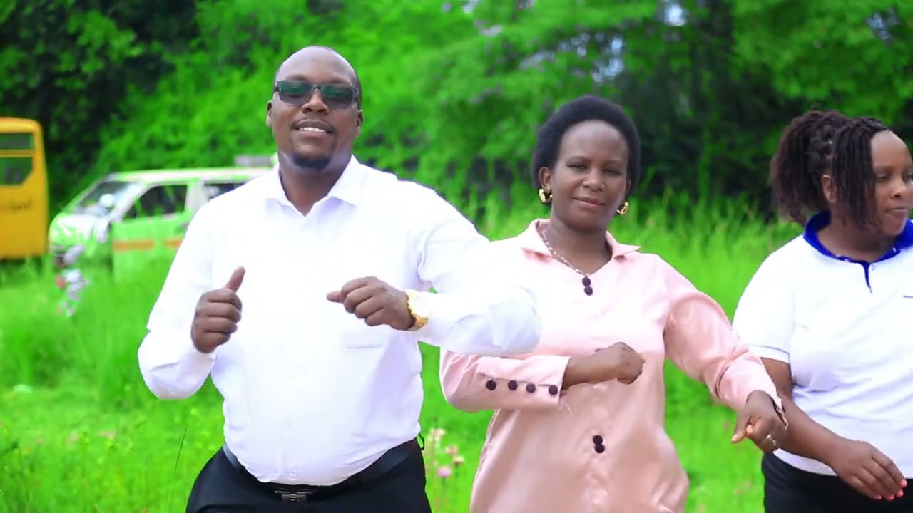 NJARIRIA UTHERI BY CATHERINE KAMUNDIA (OFFICIAL VIDEO)