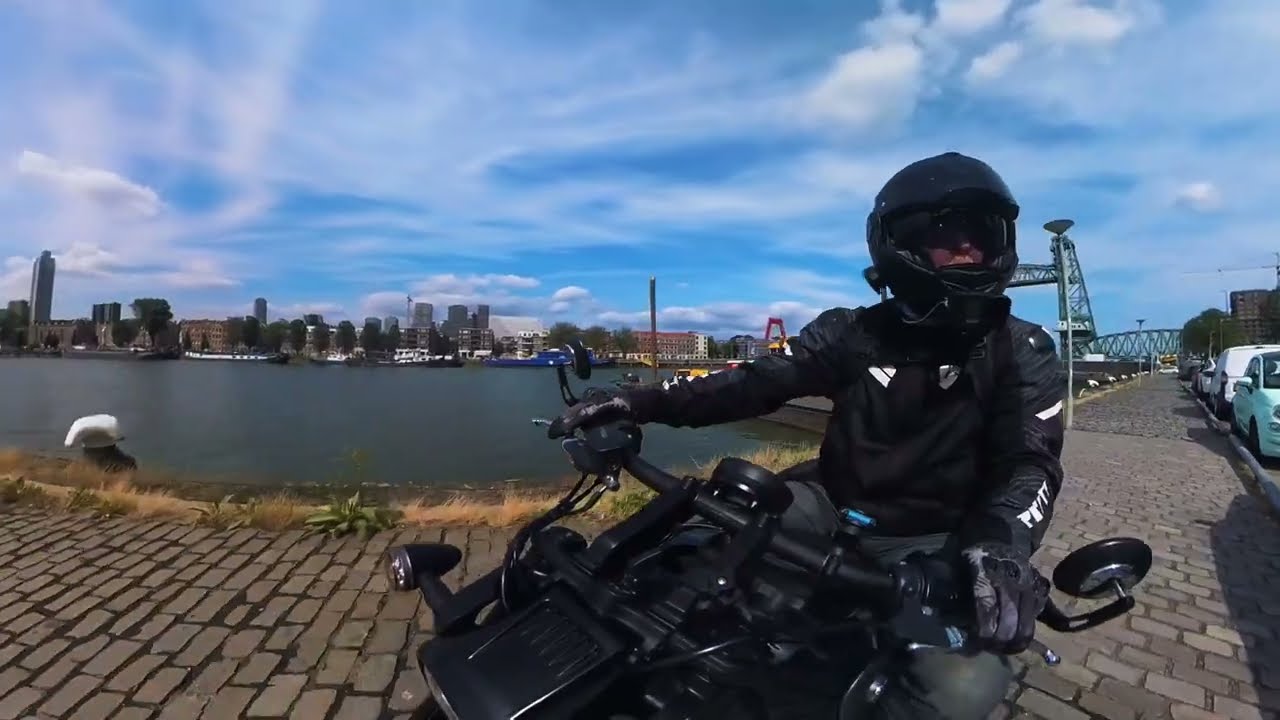 Rondje over de Bruggen van Rotterdam | QJMotor SRV 600 V