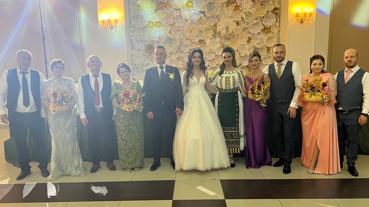 Alina Ceuca -Strigatura la găină
