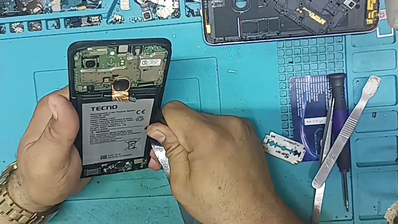 Uncover Tecno Pop 7 BF6 cambiar pin de carga tecno despar tecno cambiar batería tecno