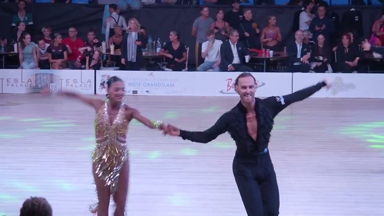 Daniel Dingis - Alessia Allegra Gigli   GER