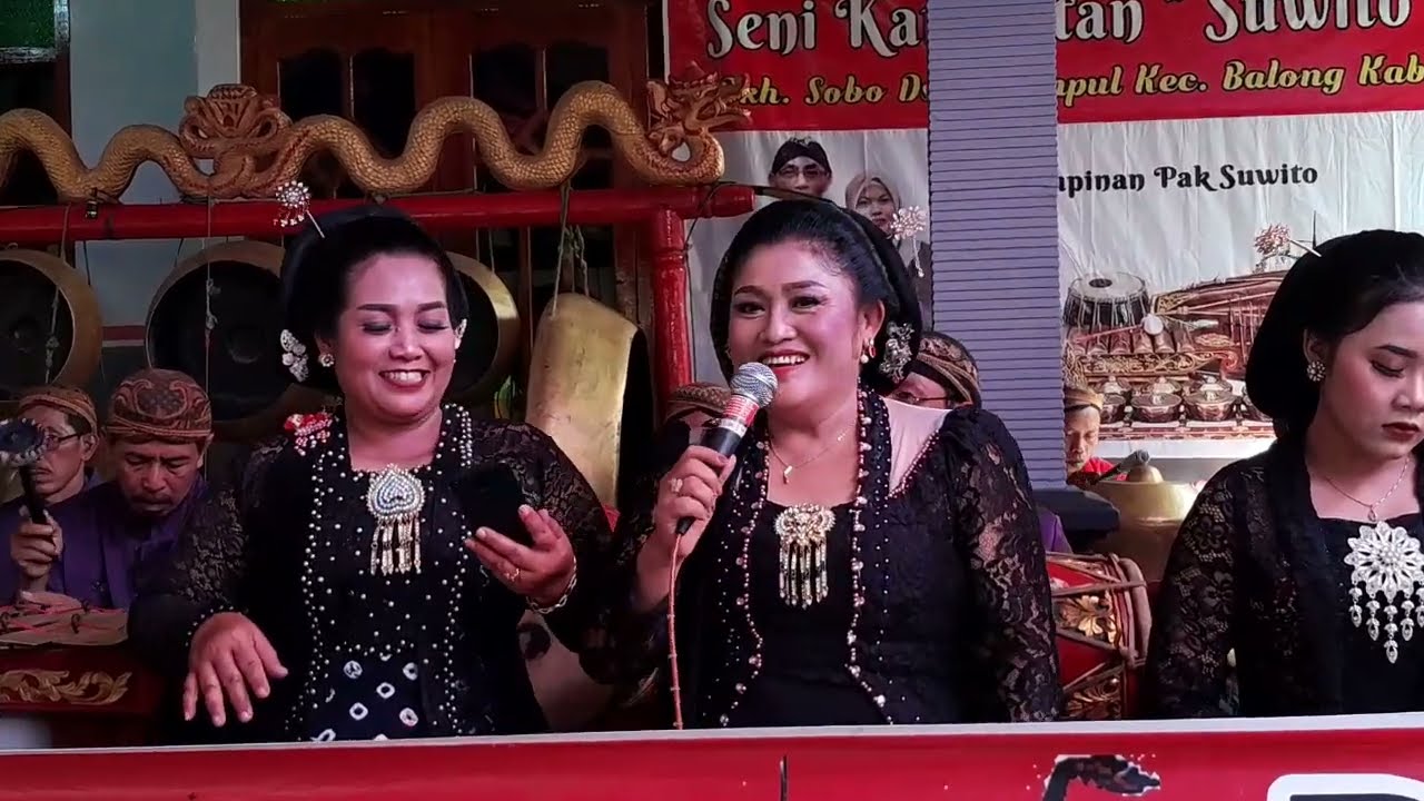 Gending Ali ali kapelut bayem tor ricik ricik kembang rawe gelang kalung podang kuning