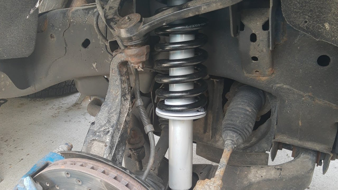 Rough Country 2in leveling Strut Initial Review | 09-13 F150 |