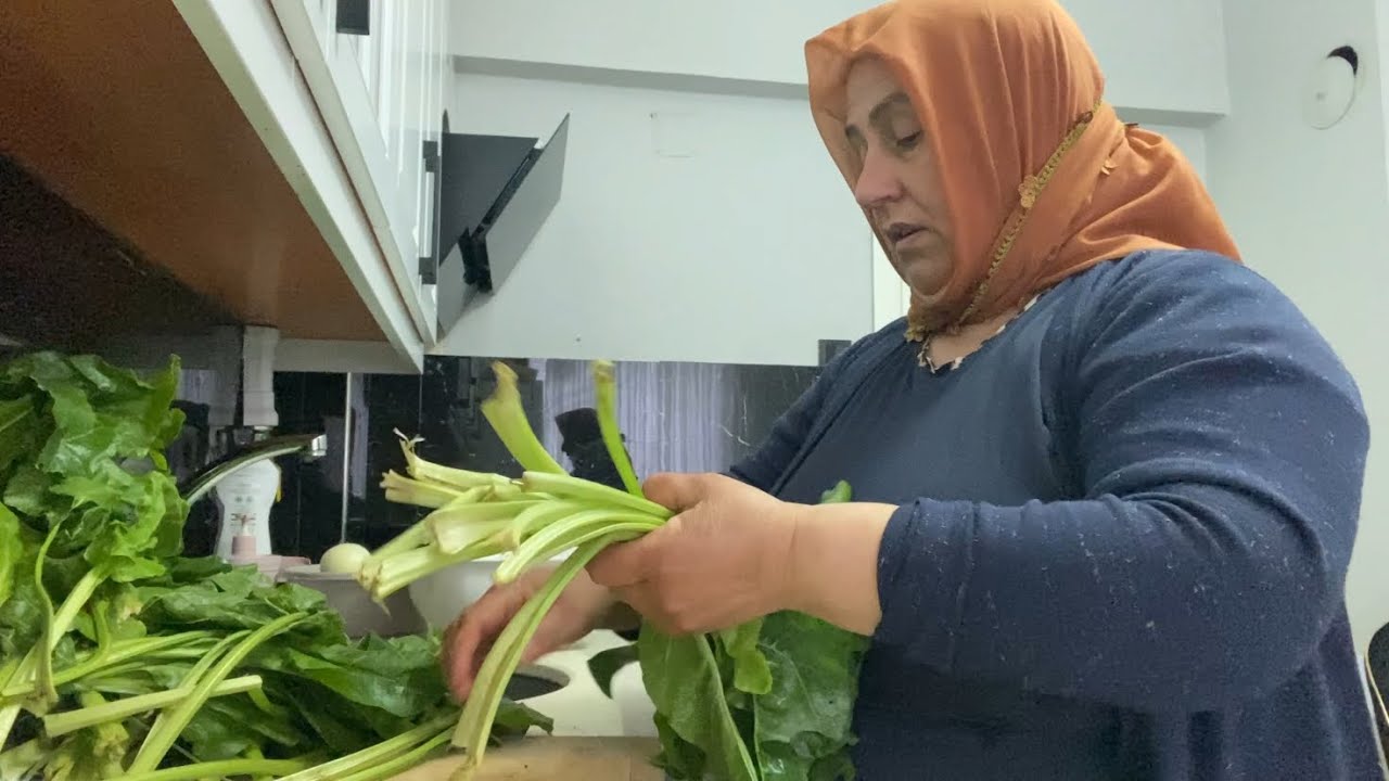 ÇATIMIZDAN AŞAĞI ADAM DÜŞTÜ PARAM PARÇA OLDU🥺🥺🥺