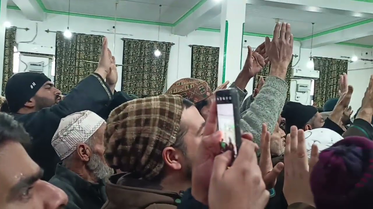 Ziyarat Sharif at jinab sobun anchor soura srinagar 