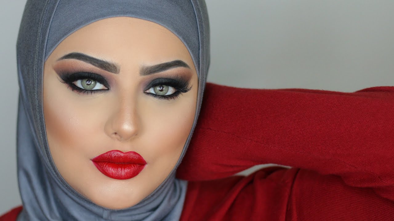 BLACK SMOKEY EYES WITH RED LIPS |MARWA YEHIA|  مكياج سموكي اسود ثقيل و روج احمر مع مروة يحيي