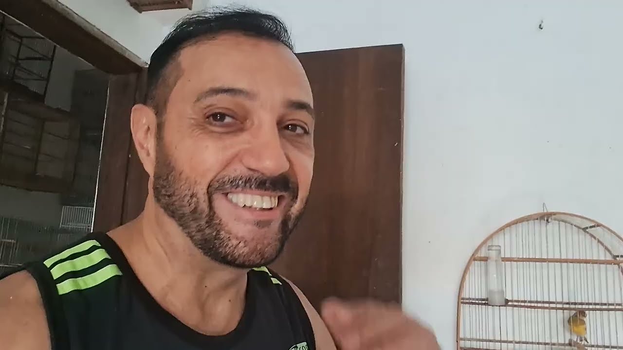 FELICIDADE TAMBÉM VEM PELA SIMPLICIDADE 