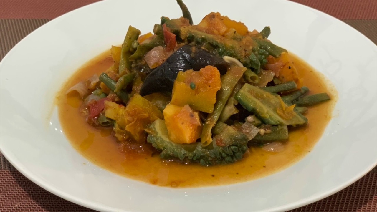 Vegan Pinakbet | Easy Pinoy Vegan Food