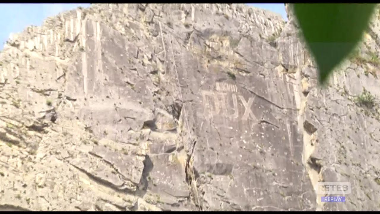 Villa Santa Maria - Ricompare la scritta Dux