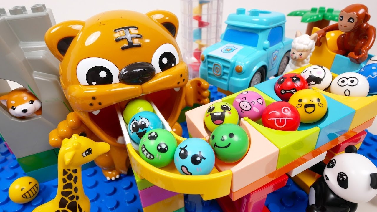 Satisfying Building Blocks Marble Run Tiger, Car and Animal Course