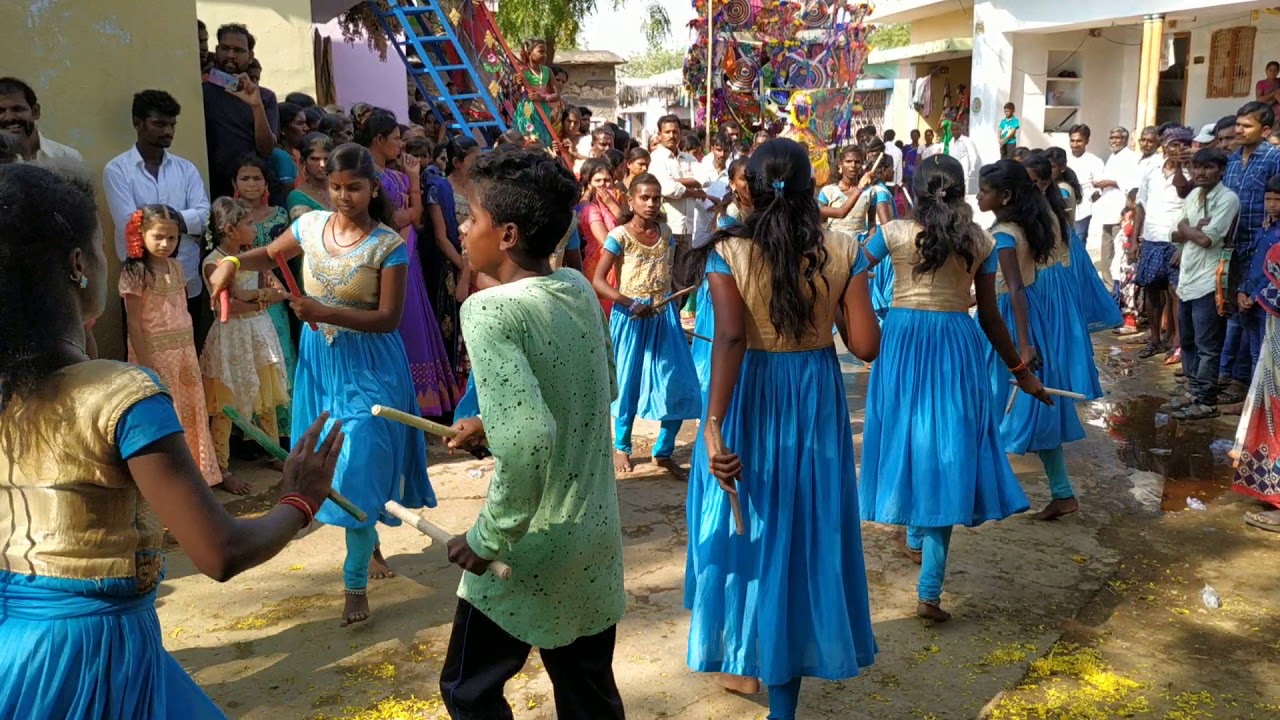 Keshavapuram ankalamma thirunalla kolatam in srihari group