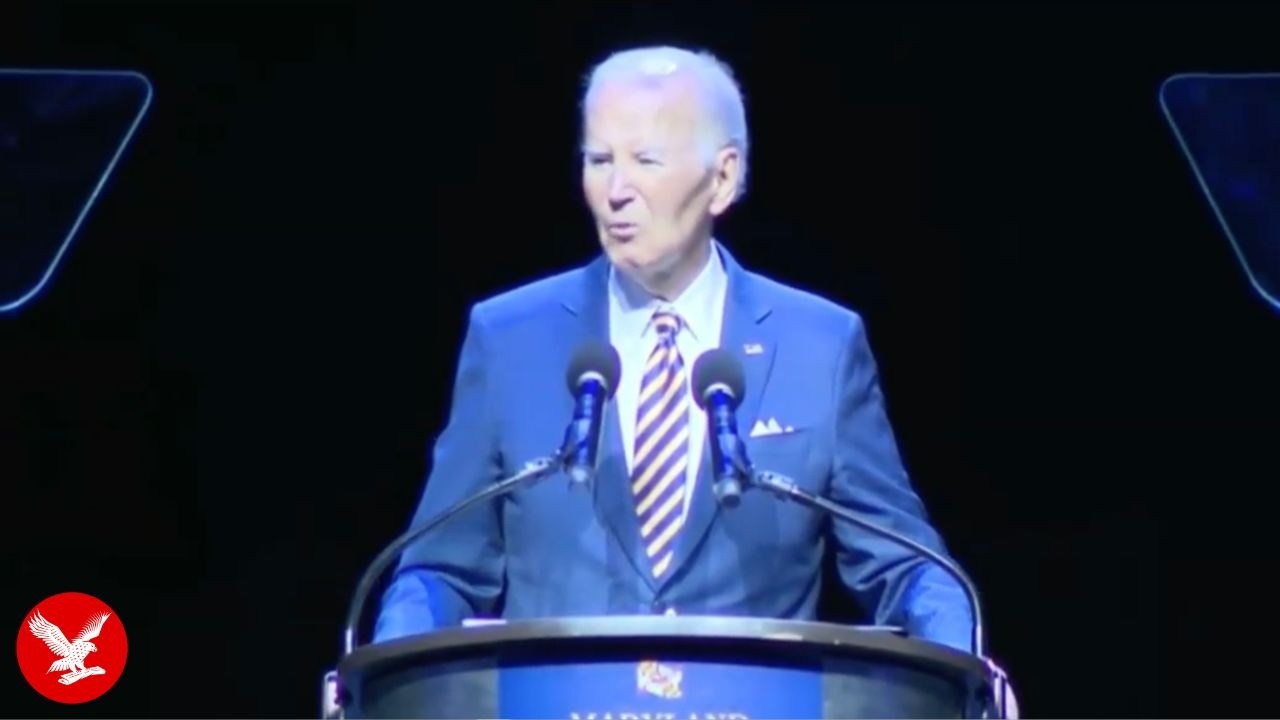 &lsquo;Whoa, what a loser&rsquo;: Crowd erupts as Biden slams Trump over ballroom, arch and reflecting pool