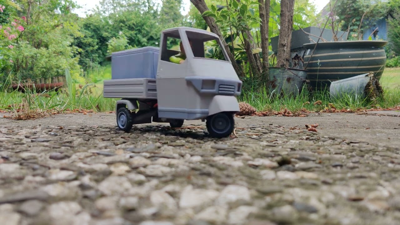 Ape 50 RC model | 1:14