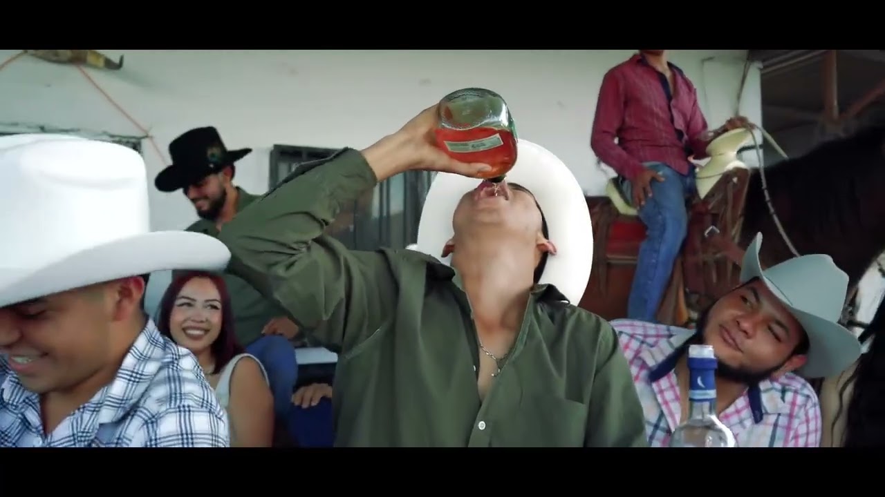 🔥Algo de lo más nuevo de corridos de caballos🐴🐴 