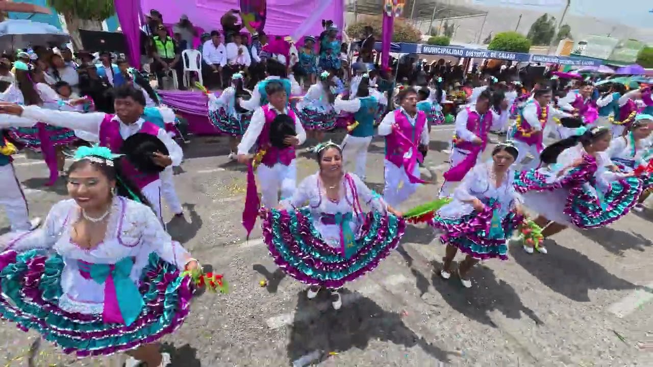 Juventud Alegres de  Ticaco en el🎉PASACALLE CARNAVALES CALANA 2026🎭 ✨📅 Domingo 15 de febrero 2026