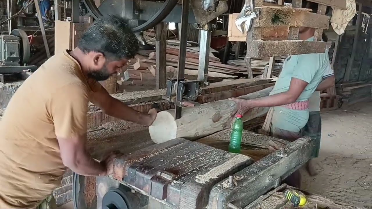 I cut teak wood from Chittagong with a saw mill.#woodworking 