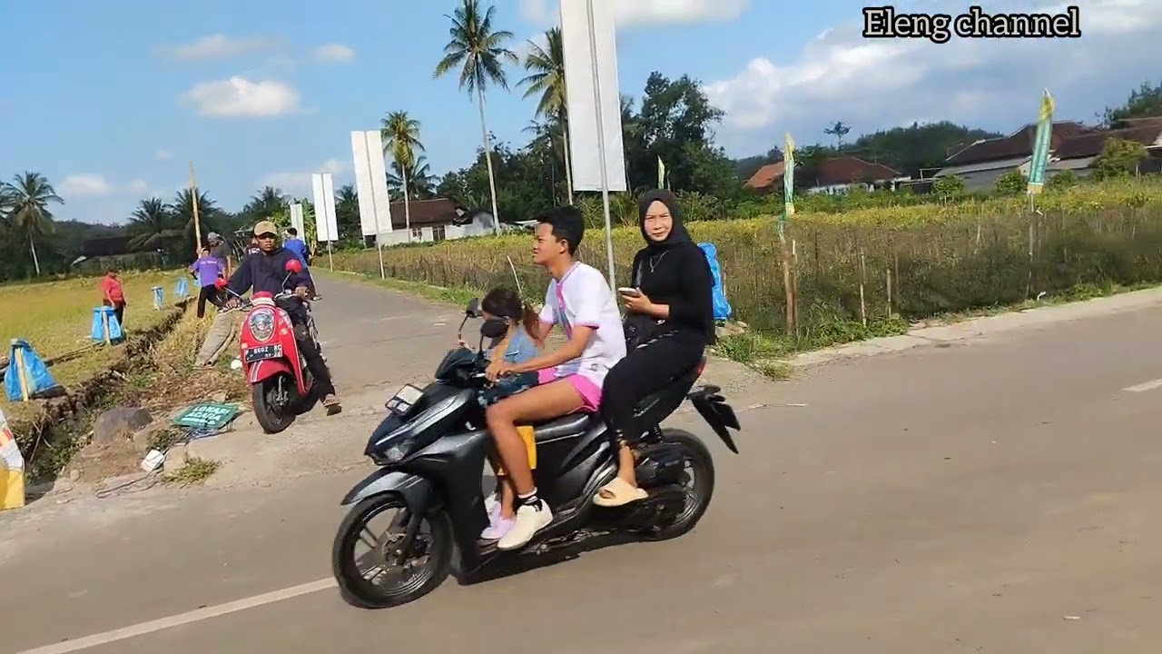 Menjelang acara pengajian Gus Iqdam