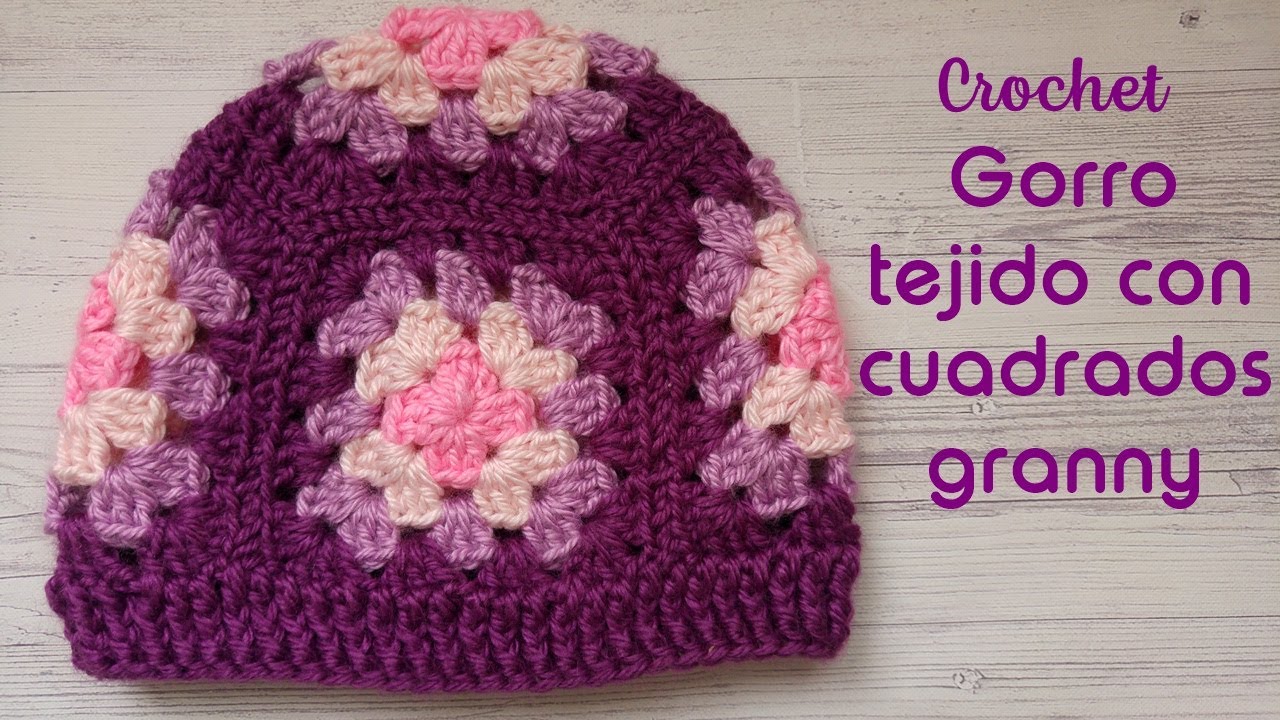 Gorro tejido con cuadrados granny