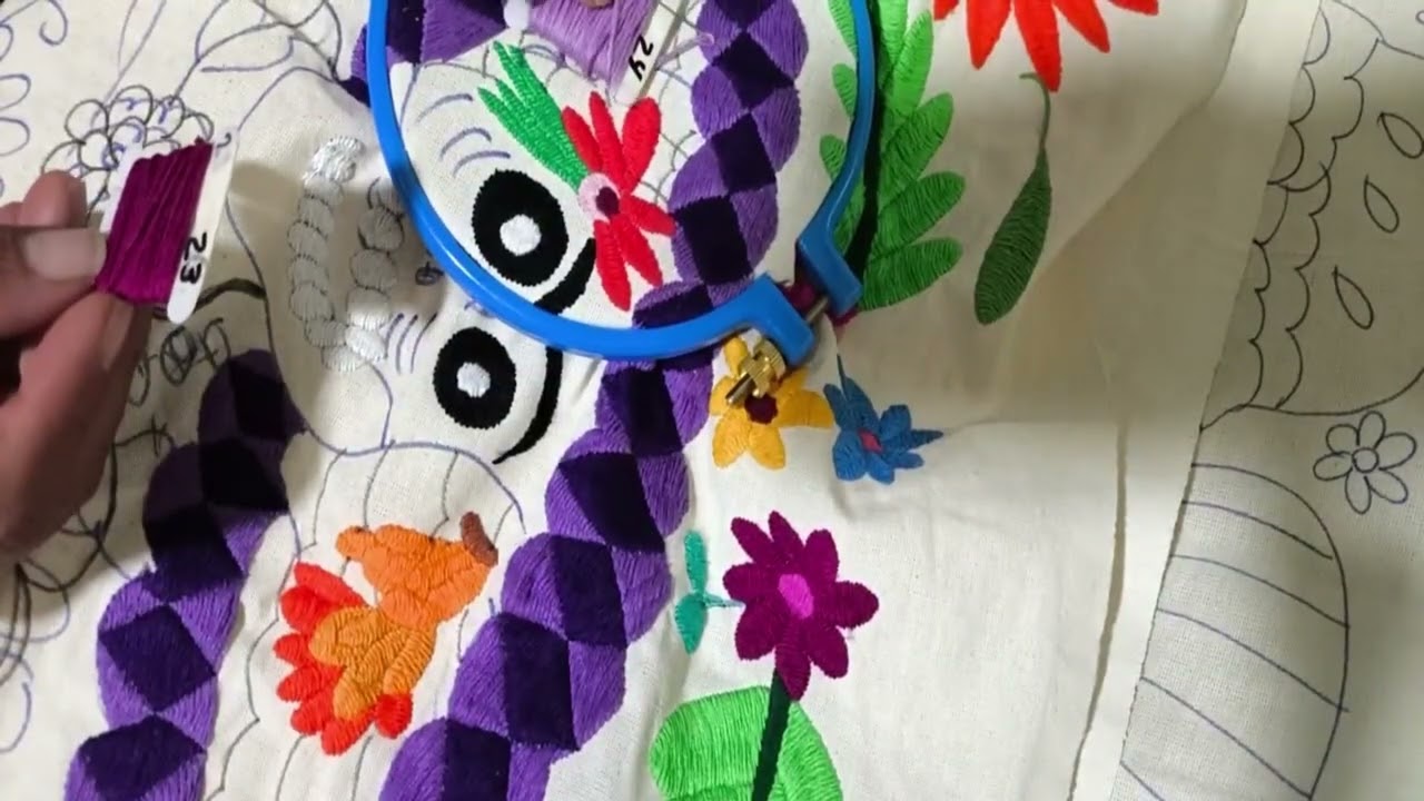 VIDEO No. 479 Bordando huesos de Catrina, Proyecto Noviembre, Bordado Tenango