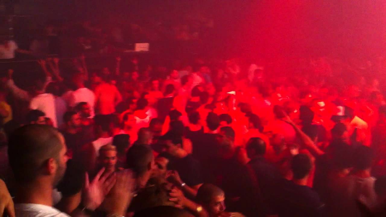 Offer Nissim Feat. Maya - On My Own - Homan 17 Tel Aviv 12.08.11