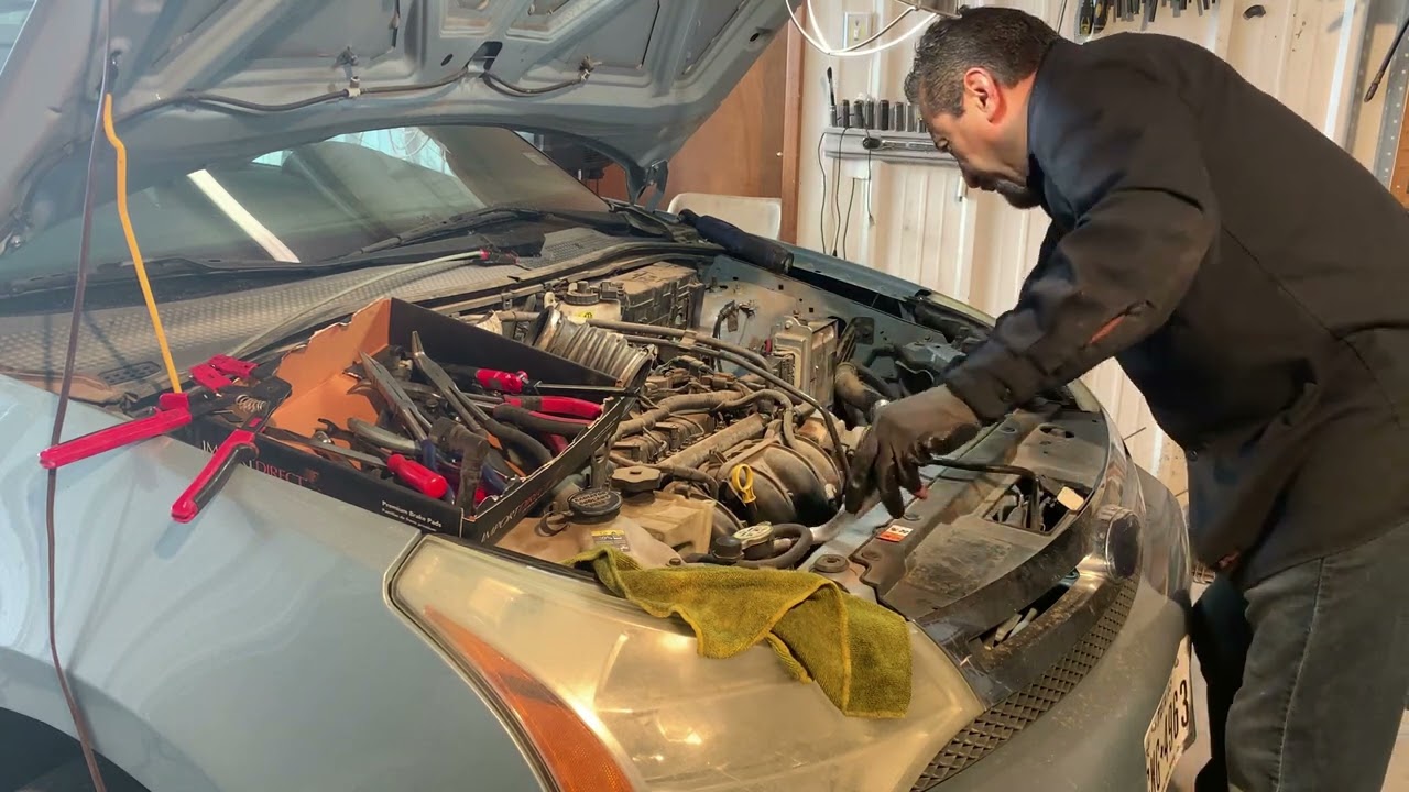 focus ford 08 2.0 heater hose replace