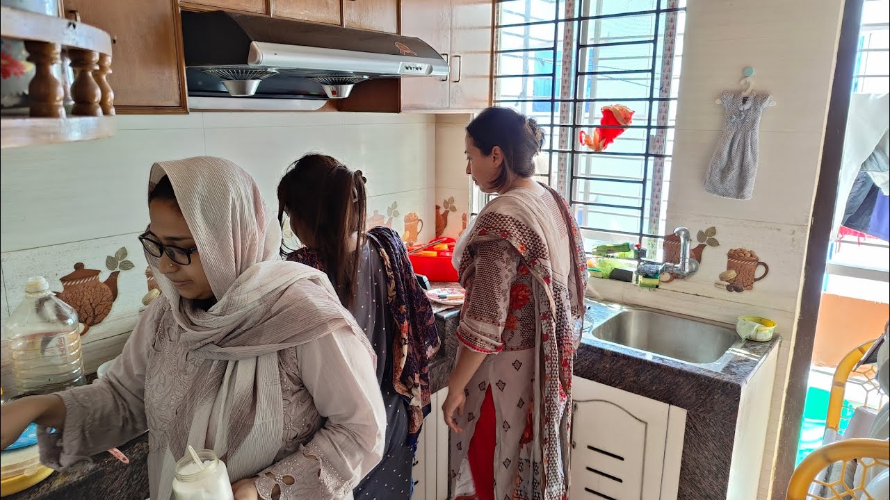 আপু আজকে নিজের হাতে গরুর গোস্ত রান্না করে ভাইয়ার অফিসের সবাইকে খাওয়ালো। Surah's mom vlog