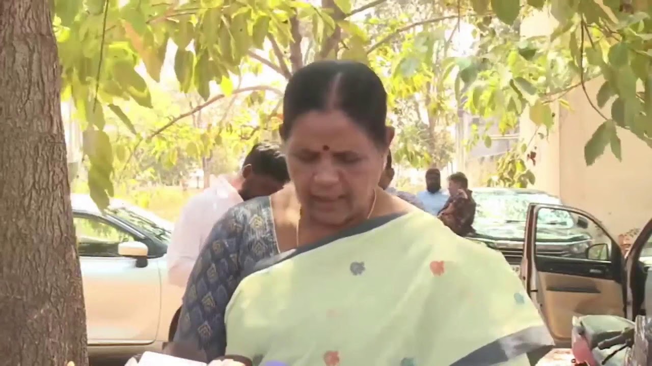 LIVE: అసెంబ్లీ మీడియా పాయింట్ వద్ద వైయస్‌ఆర్‌సీపీ ఎమ్మెల్సీ ప్రెస్‌మీట్