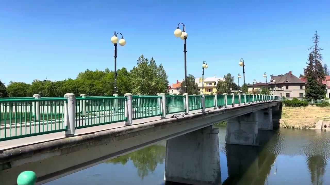 #18 WALKING TOUR PŘEROV [HD]