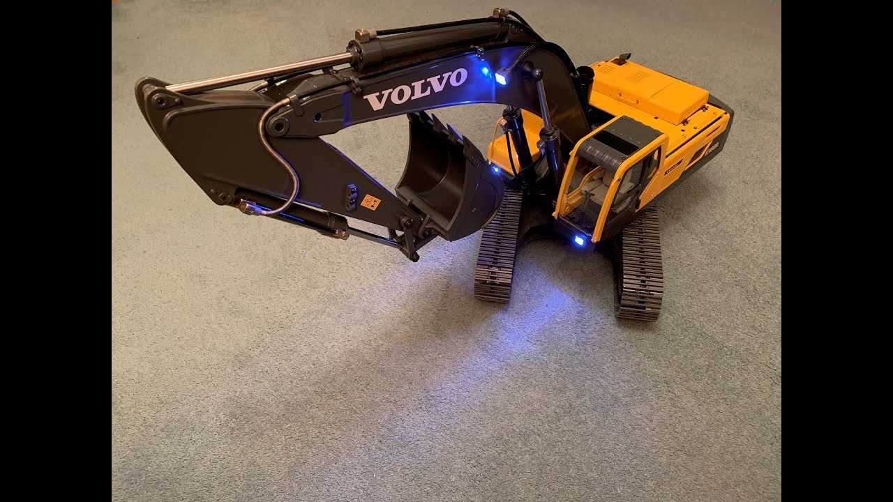 RC4WD Earth Digger 360L Excavator Fitting the Light System