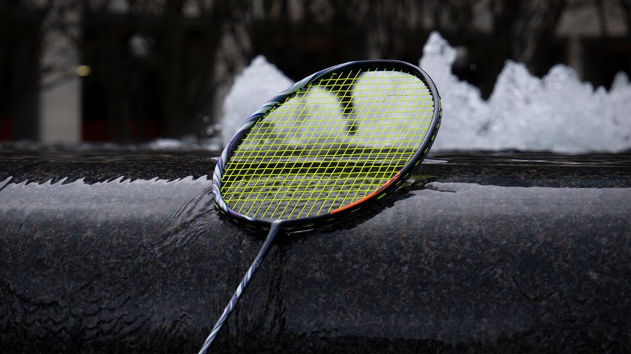 Обзор YONEX Astrox 100 ZX — лучший выбор для большинства игроков