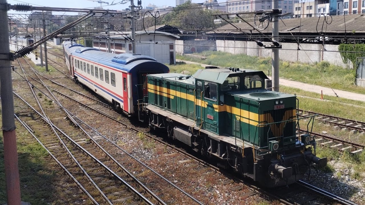 Basmane gar üst geçidi MT 15400'ler bandırma/izmir E 68007 izmir/bandırma E 68016 DE 11029 manevra